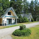 Doppelhaushaelften Im Naturresort * Drewitz