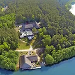 Doppelhaushaelften Im Naturresort *