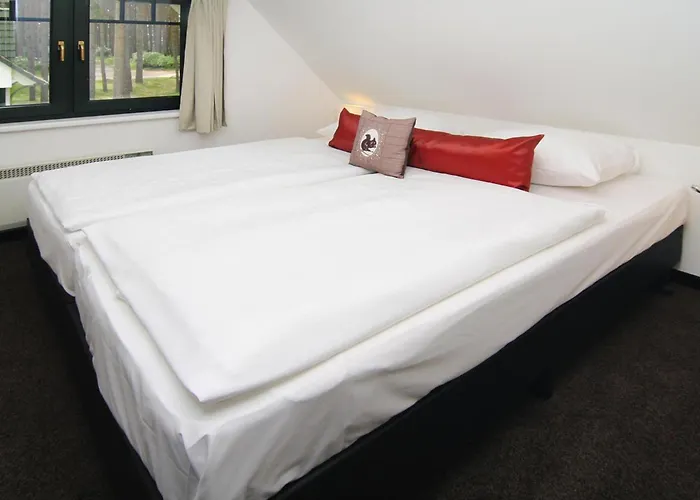 Doppelhaushaelften Im Naturresort Drewitz